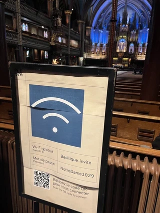 ノートルダム聖堂で提供される無料WiFi